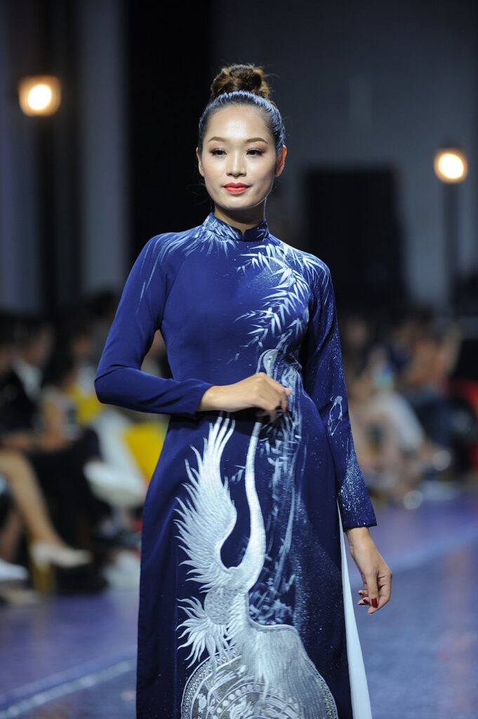 Viet Fashion Week 2024: Nơi Tôn Vinh Thời Trang Việt